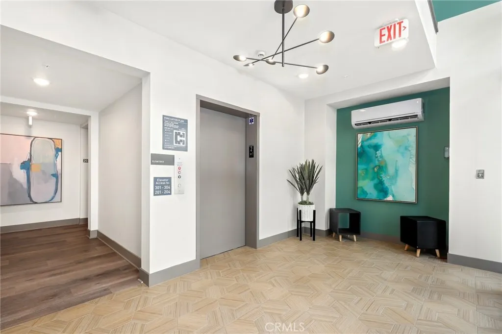 16175 Dawn Way 202, Tustin, California 92782 home-pic-3